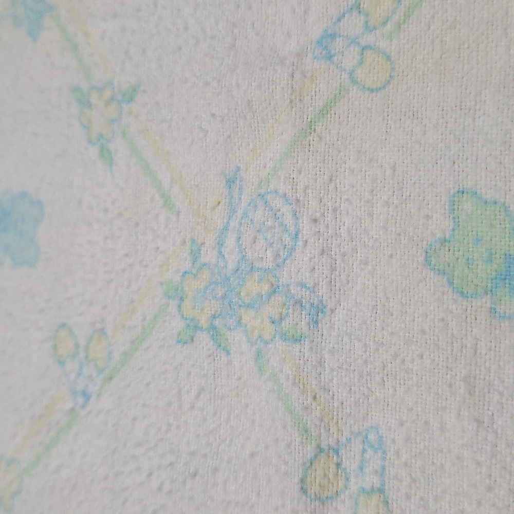 Flannel Cream and Blue Receiving Baby Blanket, 28x32, Preloved - Picture 14 of 16